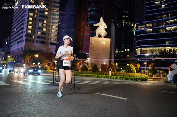 HO CHI MINH CITY NIGHT RUN EXIMBANK 2024 - Ảnh #1989222