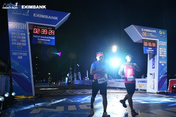 HO CHI MINH CITY NIGHT RUN EXIMBANK 2024 - Ảnh #2060632