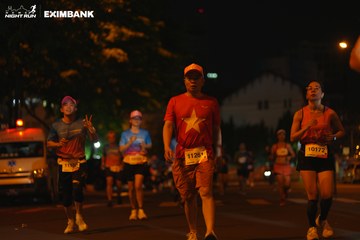 HO CHI MINH CITY NIGHT RUN EXIMBANK 2024 - Ảnh #2031428