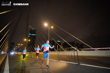 HO CHI MINH CITY NIGHT RUN EXIMBANK 2024 - Ảnh #2025152