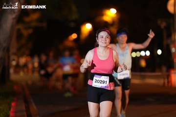 HO CHI MINH CITY NIGHT RUN EXIMBANK 2024 - Ảnh #2159771