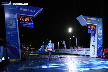 HO CHI MINH CITY NIGHT RUN EXIMBANK 2024 - Ảnh #2060178