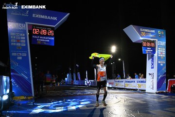 HO CHI MINH CITY NIGHT RUN EXIMBANK 2024 - Ảnh #2064193