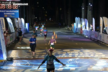 HO CHI MINH CITY NIGHT RUN EXIMBANK 2024 - Ảnh #2028505