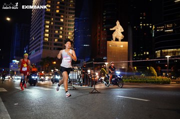 HO CHI MINH CITY NIGHT RUN EXIMBANK 2024 - Ảnh #1989122