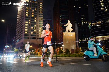 HO CHI MINH CITY NIGHT RUN EXIMBANK 2024 - Ảnh #1989208