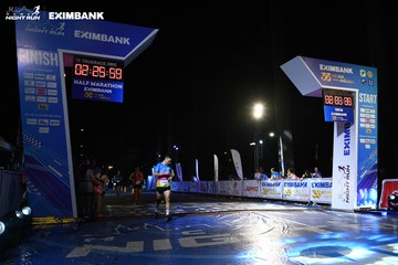 HO CHI MINH CITY NIGHT RUN EXIMBANK 2024 - Ảnh #2061267