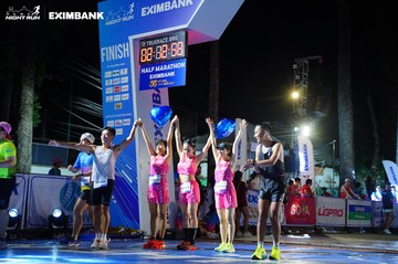 HO CHI MINH CITY NIGHT RUN EXIMBANK 2024 - Ảnh #2033846