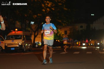 HO CHI MINH CITY NIGHT RUN EXIMBANK 2024 - Ảnh #2031932