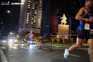 HO CHI MINH CITY NIGHT RUN EXIMBANK 2024 - Ảnh #1989076