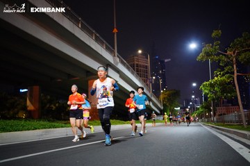 HO CHI MINH CITY NIGHT RUN EXIMBANK 2024 - Ảnh #1988861