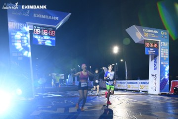HO CHI MINH CITY NIGHT RUN EXIMBANK 2024 - Ảnh #2060165