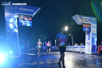 HO CHI MINH CITY NIGHT RUN EXIMBANK 2024 - Ảnh #2063995