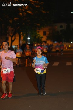 HO CHI MINH CITY NIGHT RUN EXIMBANK 2024 - Ảnh #2029095