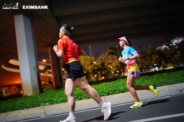 HO CHI MINH CITY NIGHT RUN EXIMBANK 2024 - Ảnh #1988864