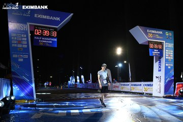 HO CHI MINH CITY NIGHT RUN EXIMBANK 2024 - Ảnh #2060502