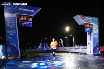 HO CHI MINH CITY NIGHT RUN EXIMBANK 2024 - Ảnh #2065642