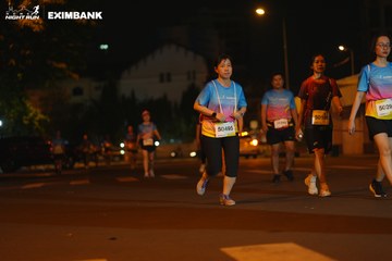 HO CHI MINH CITY NIGHT RUN EXIMBANK 2024 - Ảnh #2029640