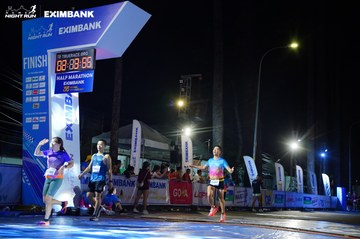 HO CHI MINH CITY NIGHT RUN EXIMBANK 2024 - Ảnh #2033255