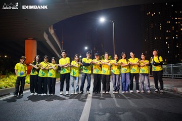 HO CHI MINH CITY NIGHT RUN EXIMBANK 2024 - Ảnh #1988291