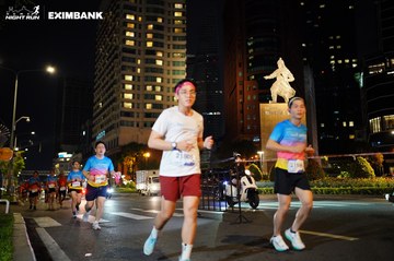 HO CHI MINH CITY NIGHT RUN EXIMBANK 2024 - Ảnh #1991224