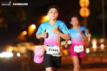 HO CHI MINH CITY NIGHT RUN EXIMBANK 2024 - Ảnh #2160390
