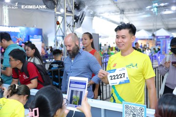 HO CHI MINH CITY NIGHT RUN EXIMBANK 2024 - Ảnh #1966125