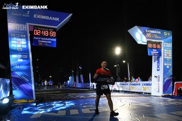HO CHI MINH CITY NIGHT RUN EXIMBANK 2024 - Ảnh #2063790