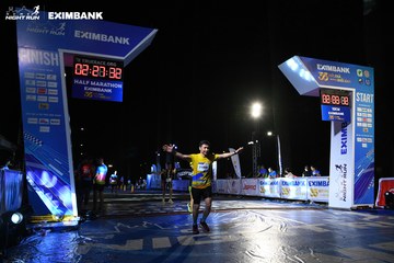HO CHI MINH CITY NIGHT RUN EXIMBANK 2024 - Ảnh #2063368