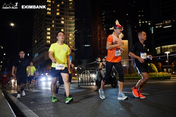 HO CHI MINH CITY NIGHT RUN EXIMBANK 2024 - Ảnh #1990011