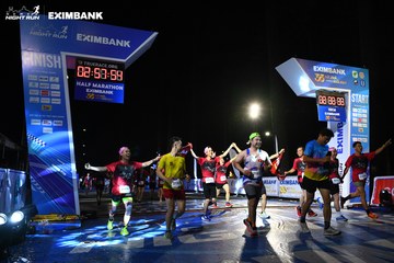 HO CHI MINH CITY NIGHT RUN EXIMBANK 2024 - Ảnh #2059609