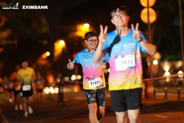 HO CHI MINH CITY NIGHT RUN EXIMBANK 2024 - Ảnh #2160583
