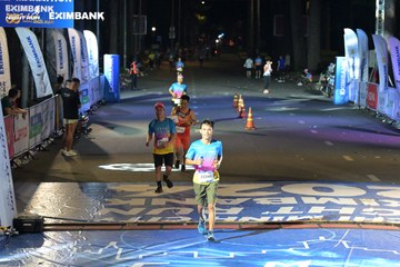 HO CHI MINH CITY NIGHT RUN EXIMBANK 2024 - Ảnh #2028891