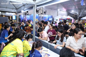 HO CHI MINH CITY NIGHT RUN EXIMBANK 2024 - Ảnh #1965045