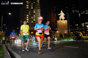 HO CHI MINH CITY NIGHT RUN EXIMBANK 2024 - Ảnh #1990088