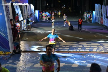 HO CHI MINH CITY NIGHT RUN EXIMBANK 2024 - Ảnh #2030421