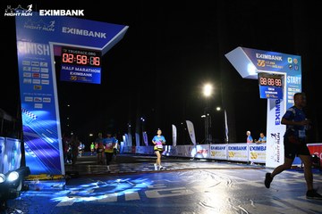 HO CHI MINH CITY NIGHT RUN EXIMBANK 2024 - Ảnh #2059999