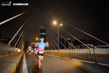 HO CHI MINH CITY NIGHT RUN EXIMBANK 2024 - Ảnh #2024214