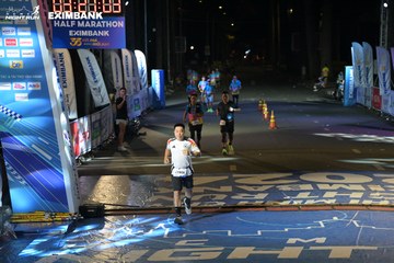 HO CHI MINH CITY NIGHT RUN EXIMBANK 2024 - Ảnh #2027188