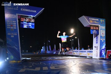 HO CHI MINH CITY NIGHT RUN EXIMBANK 2024 - Ảnh #2059675