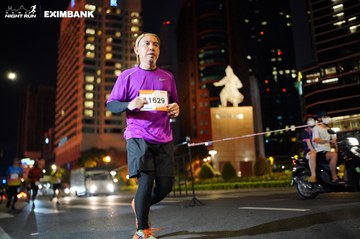 HO CHI MINH CITY NIGHT RUN EXIMBANK 2024 - Ảnh #1990182