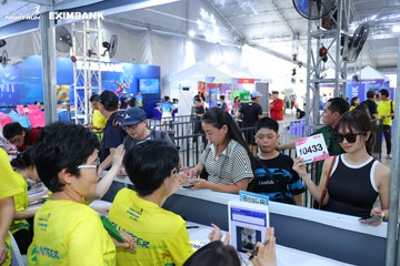 HO CHI MINH CITY NIGHT RUN EXIMBANK 2024 - Ảnh #1966141