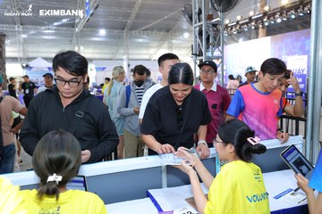 HO CHI MINH CITY NIGHT RUN EXIMBANK 2024 - Ảnh #1965994