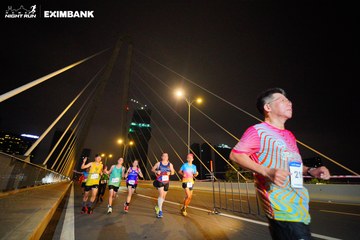 HO CHI MINH CITY NIGHT RUN EXIMBANK 2024 - Ảnh #2024218