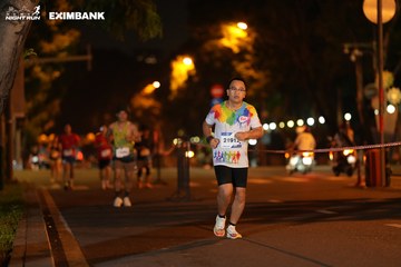 HO CHI MINH CITY NIGHT RUN EXIMBANK 2024 - Ảnh #2160657