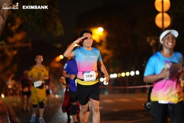 HO CHI MINH CITY NIGHT RUN EXIMBANK 2024 - Ảnh #2160468