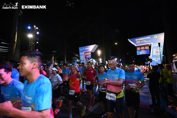 HO CHI MINH CITY NIGHT RUN EXIMBANK 2024 - Ảnh #1971177