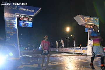 HO CHI MINH CITY NIGHT RUN EXIMBANK 2024 - Ảnh #2061367