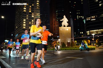 HO CHI MINH CITY NIGHT RUN EXIMBANK 2024 - Ảnh #1989864
