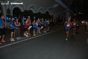 HO CHI MINH CITY NIGHT RUN EXIMBANK 2024 - Ảnh #2010601